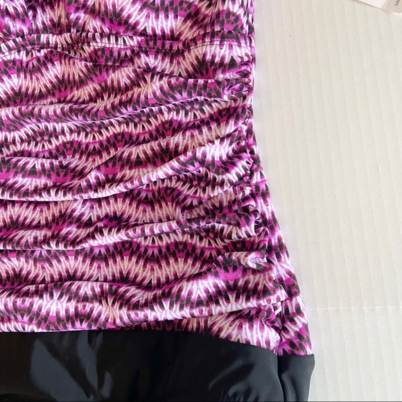 Swim Solutions Purple Slimming Ruched V Neck Wide Strap One Piece Swimsuit NEW - Picture 4 of 7